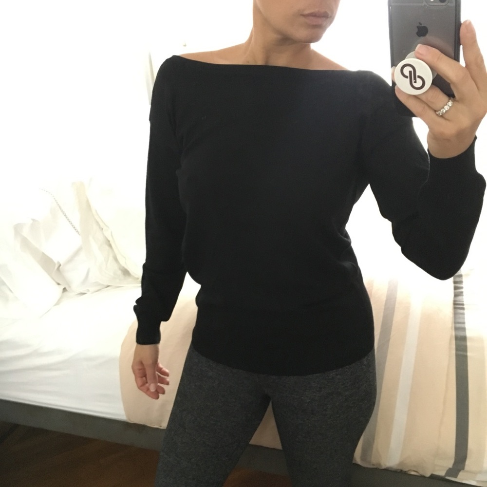 M/L NWT Stretch V Back Sweater Black - Picture 4 of 4